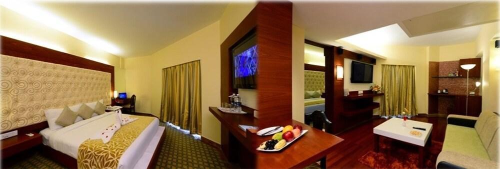 The Chariot Resort & Spa Puri Exterior photo